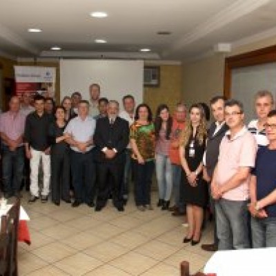 Sindpoa realizou reunião em Gravataí - Falta de mão-de-obra qualifica preocupa empresários