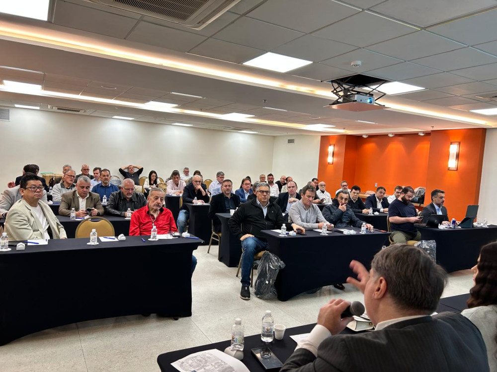SINDHA e SHPOA integram encontro do Conselho de Representantes da FBHA durante a Fispal Food Service em São Paulo