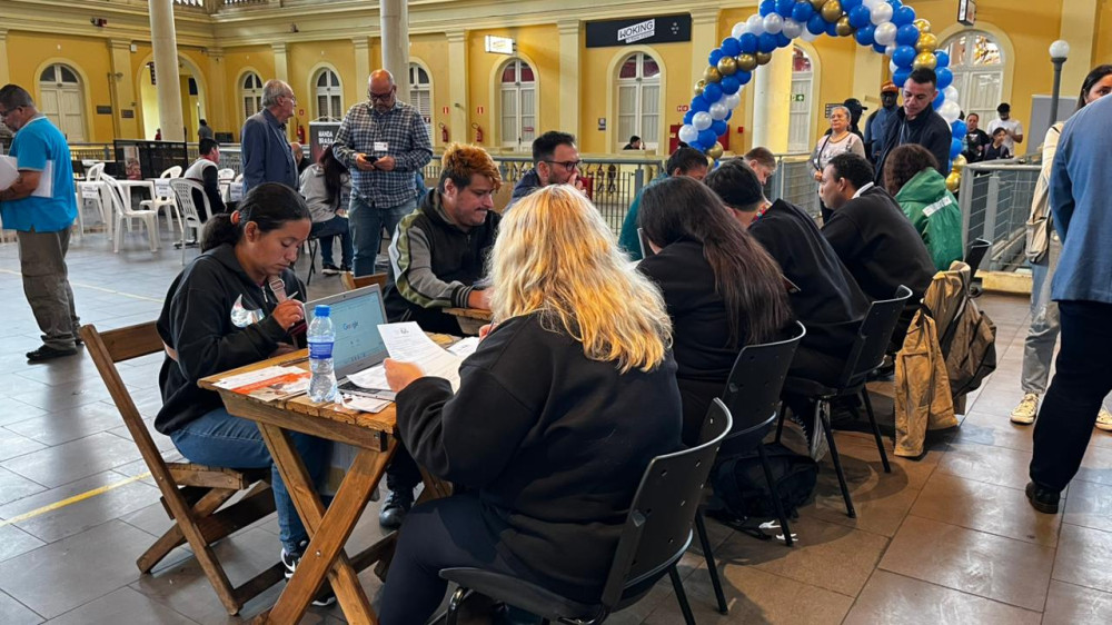1º Feirão de Empregos da Gastronomia e Hotelaria reúne 150 candidatos no Mercado Público
