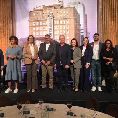 Candidatos e entidades debatem o que Porto Alegre precisa