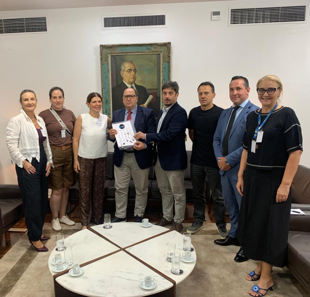 SINDHA e SHPOA apresentam estudo do Atualiza Simples Nacional ao presidente da Assembleia Legislativa do RS